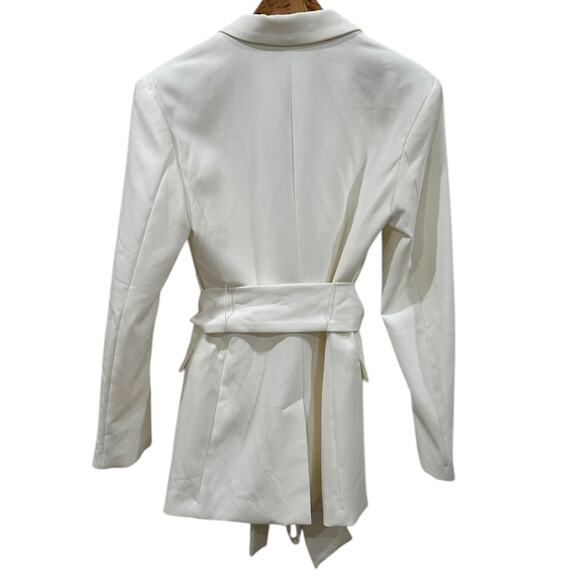 NWT BOA Classic Blazer with Belt in White - Picture 8 of 8